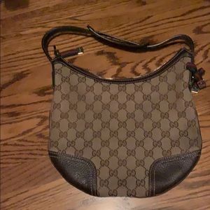 Gucci shoulder bag